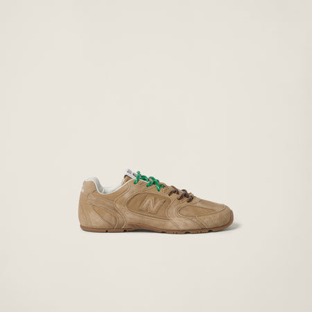 New Balance x Miu Miu 530 SL Sneakers Suede & Mesh – Beige