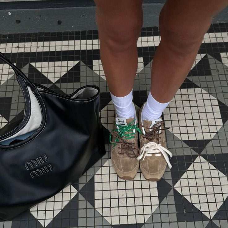 New Balance x Miu Miu 530 SL Sneakers Suede & Mesh – Beige