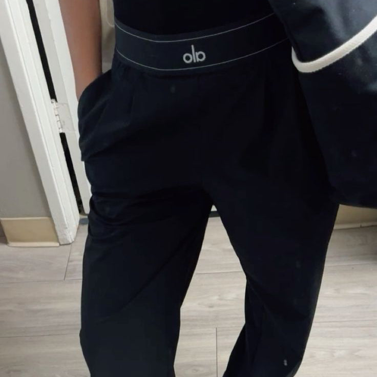 Alo Suit Up Trouser (Regular) Black